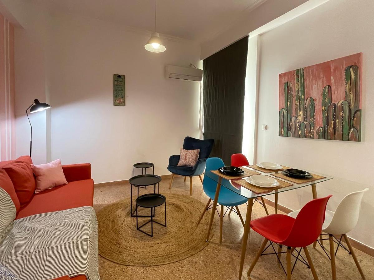 Ferienwohnung SOHO Quiet&Artsy 55sq meters apt. in Athen Exterior foto